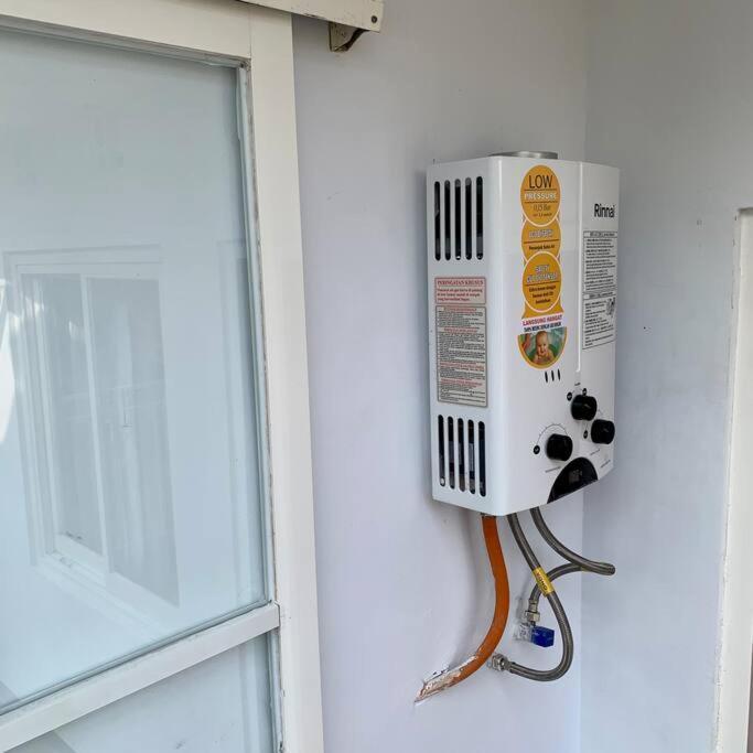 Kayz Villa Batu Dengan Kolam Renang Pribadi Exterior photo
