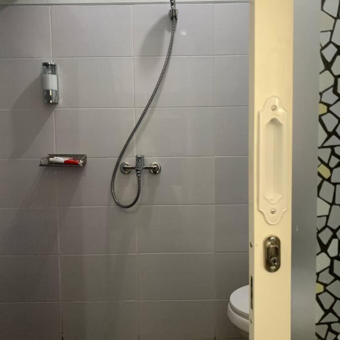 Kayz Villa Batu Dengan Kolam Renang Pribadi Exterior photo